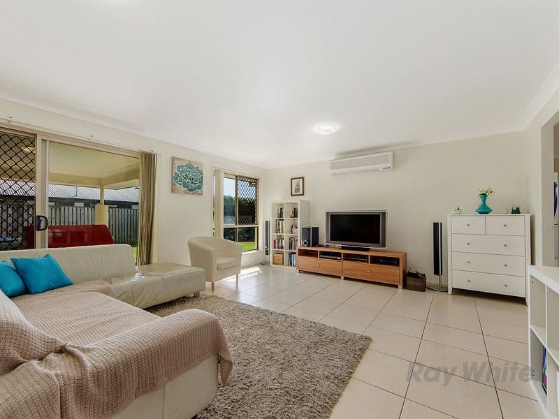 60 Lauradale Crescent, Ormeau QLD 4208, Ormeau - Thumbnail 3