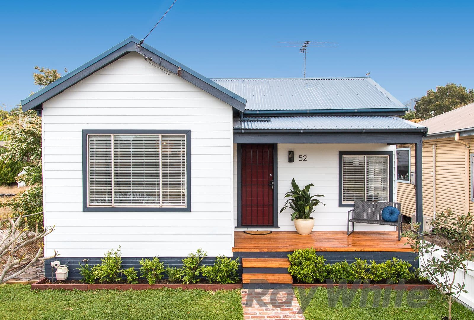 52 Arthur Street, Mayfield - Image 1