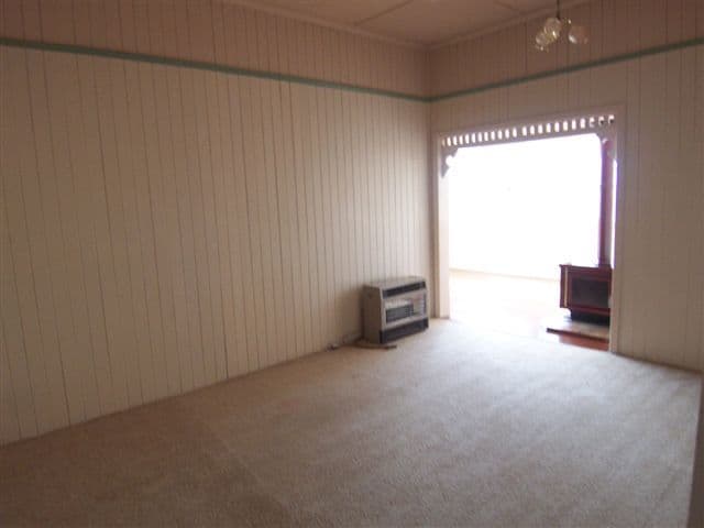 21  Second Avenue, HARRISTOWN QLD 4350, Harristown - Thumbnail 4