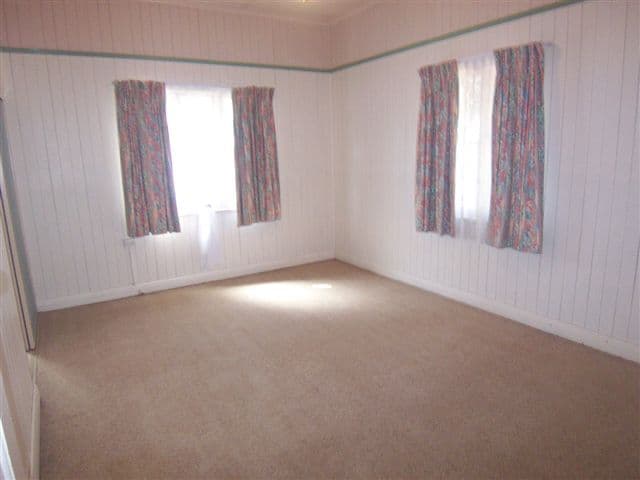 21  Second Avenue, HARRISTOWN QLD 4350, Harristown - Thumbnail 6