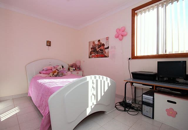 3 Barlow Place, GEORGES HALL NSW 2198, Georges Hall - Thumbnail 7
