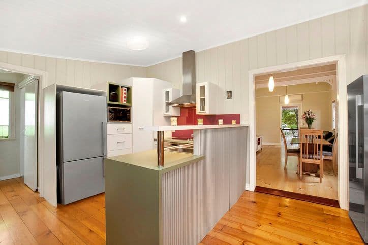4 Soudan Street, Bardon QLD 4065, Bardon - Thumbnail 4
