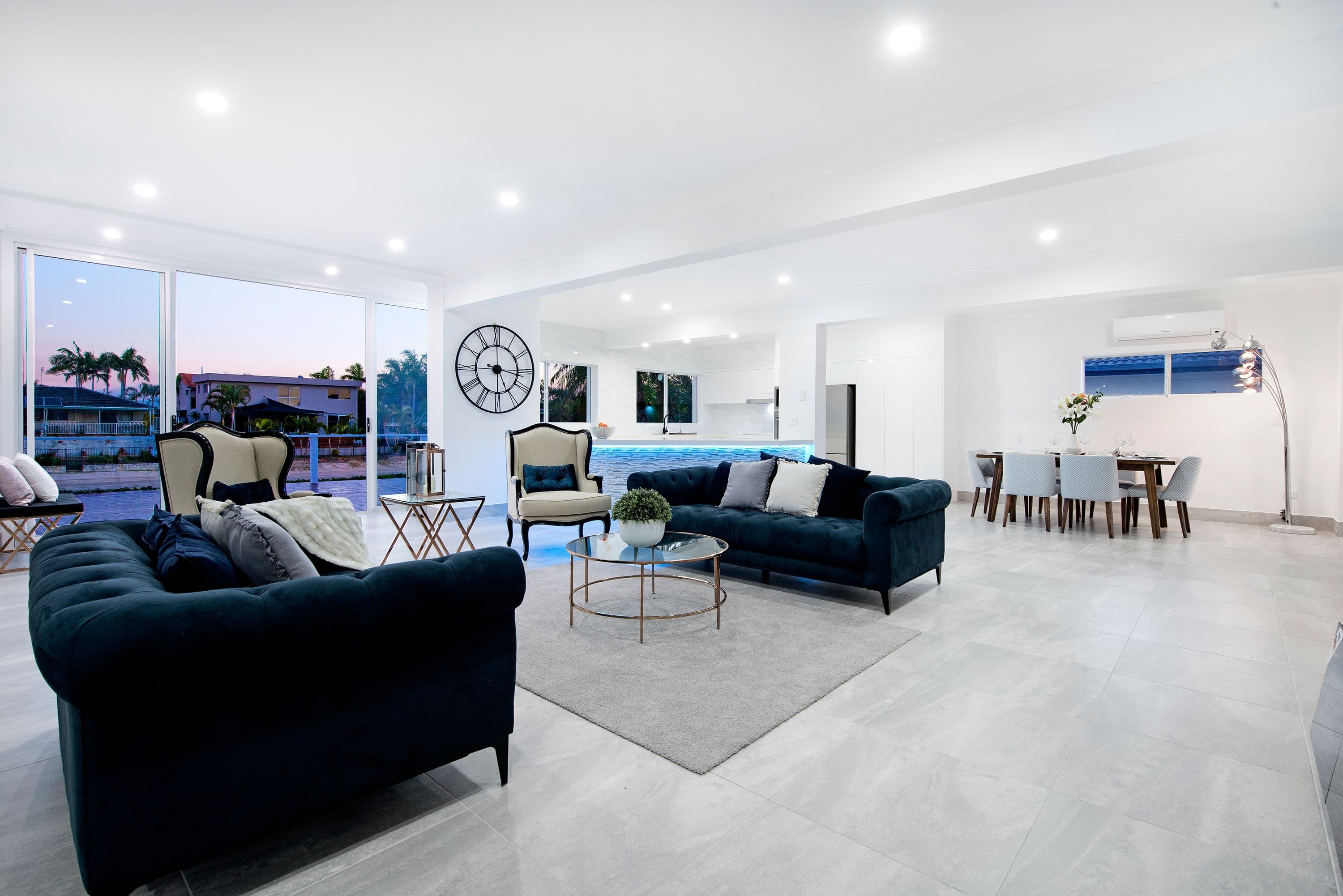 24 Bombala Street, Broadbeach Waters QLD 4218, Broadbeach Waters - Thumbnail 2