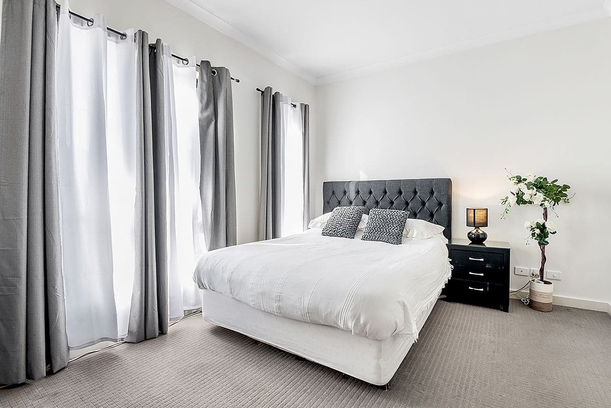 27 Dempster Drive, Craigieburn VIC 3064, Craigieburn - Thumbnail 2