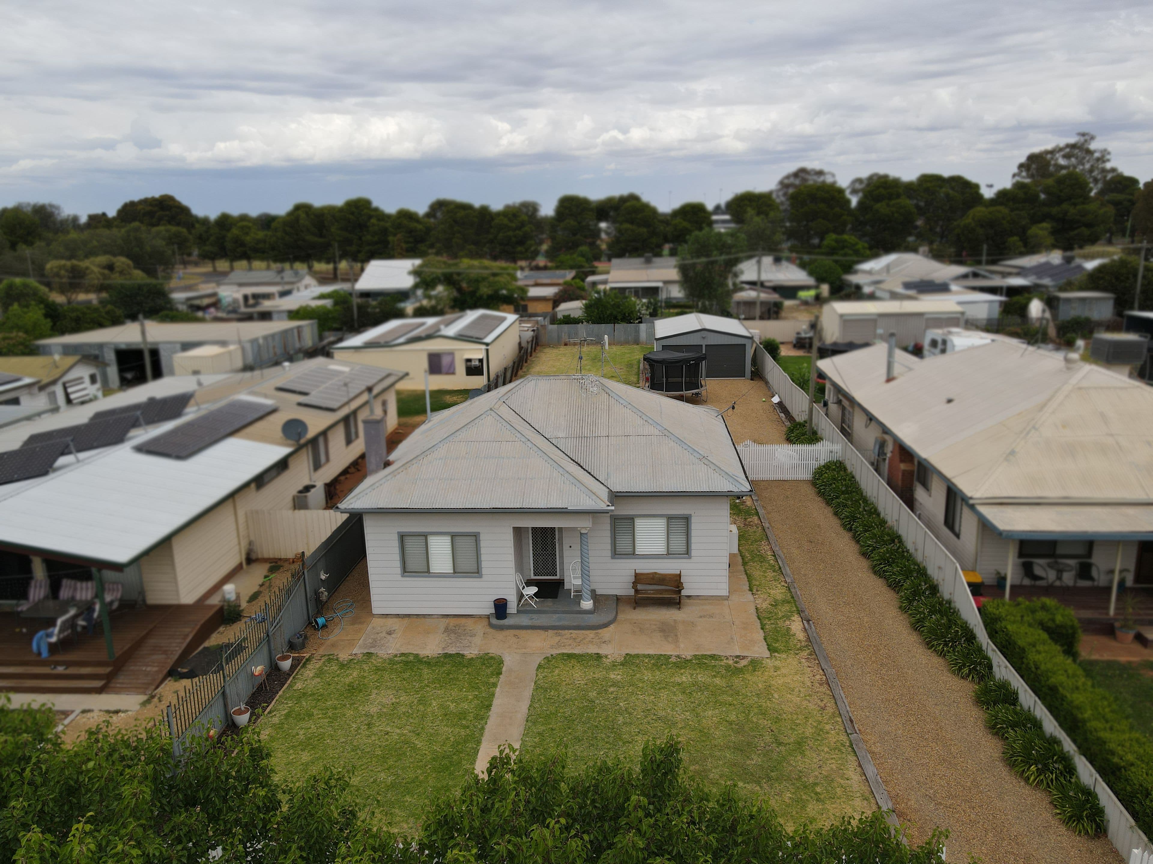 10 Kywong Street, Griffith NSW 2680, Griffith - Thumbnail 2