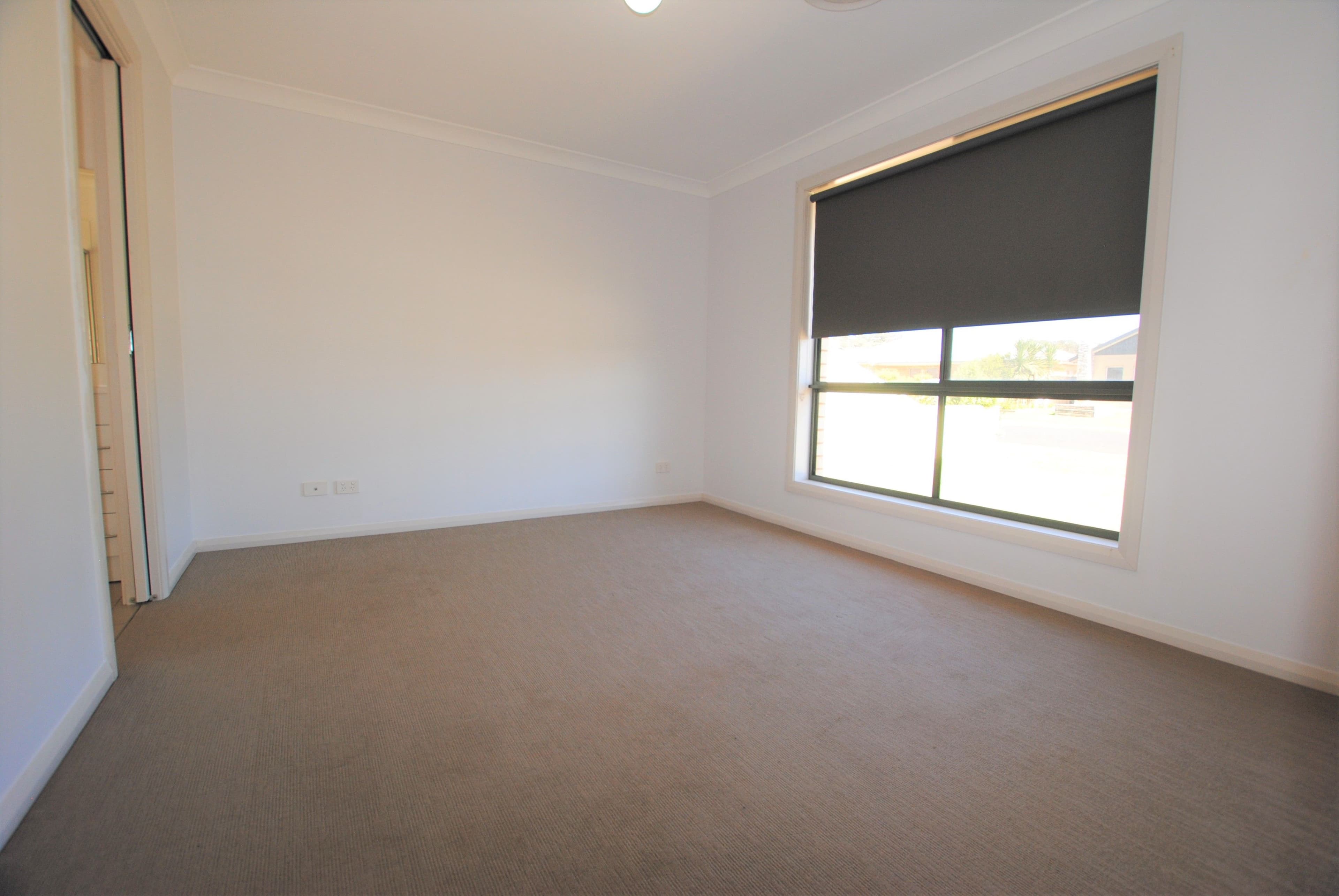 42 Brooks Street, Griffith - Thumbnail 6