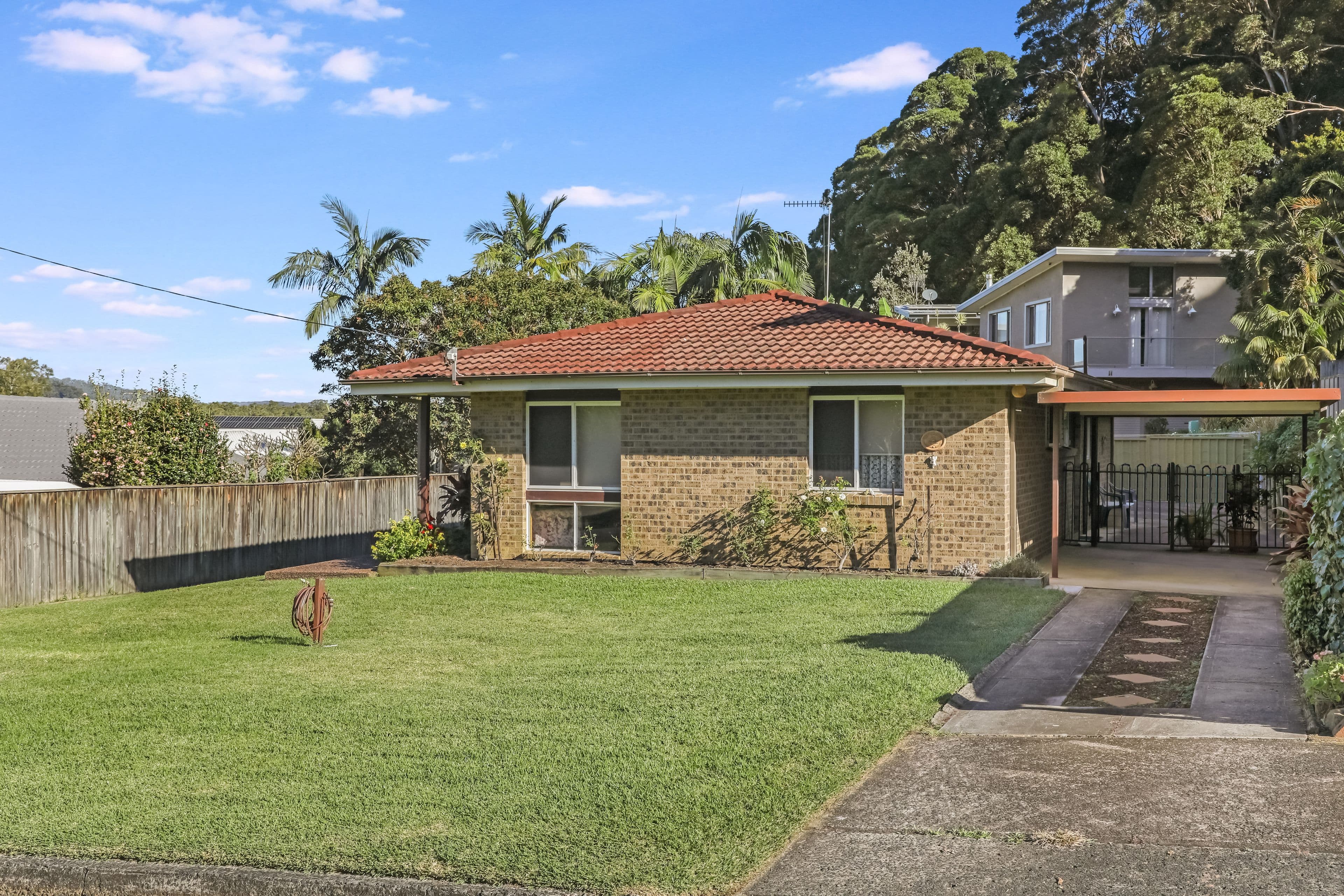 4 Kenneth Avenue, Saratoga NSW 2251, Saratoga - Image 1
