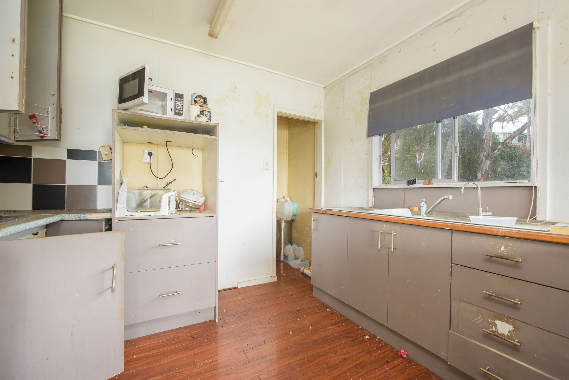 29 Rossella Street, West Gladstone QLD 4680, West Gladstone - Thumbnail 4