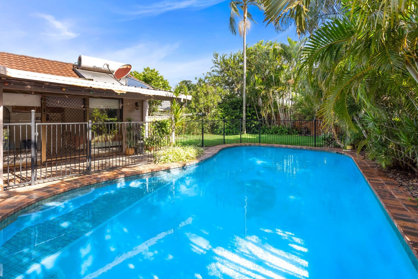 18 Dogwood Drive, Palm Beach QLD 4221, Palm Beach - Thumbnail 3