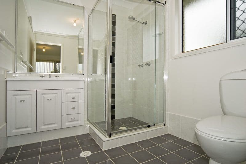 8 Monivae Circuit, EAGLEBY QLD 4207, Eagleby - Thumbnail 4