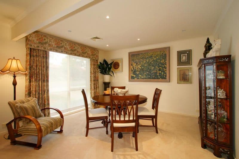 5 Wyndarra Crescent, DINGLEY VILLAGE VIC 3172, Dingley Village - Thumbnail 4