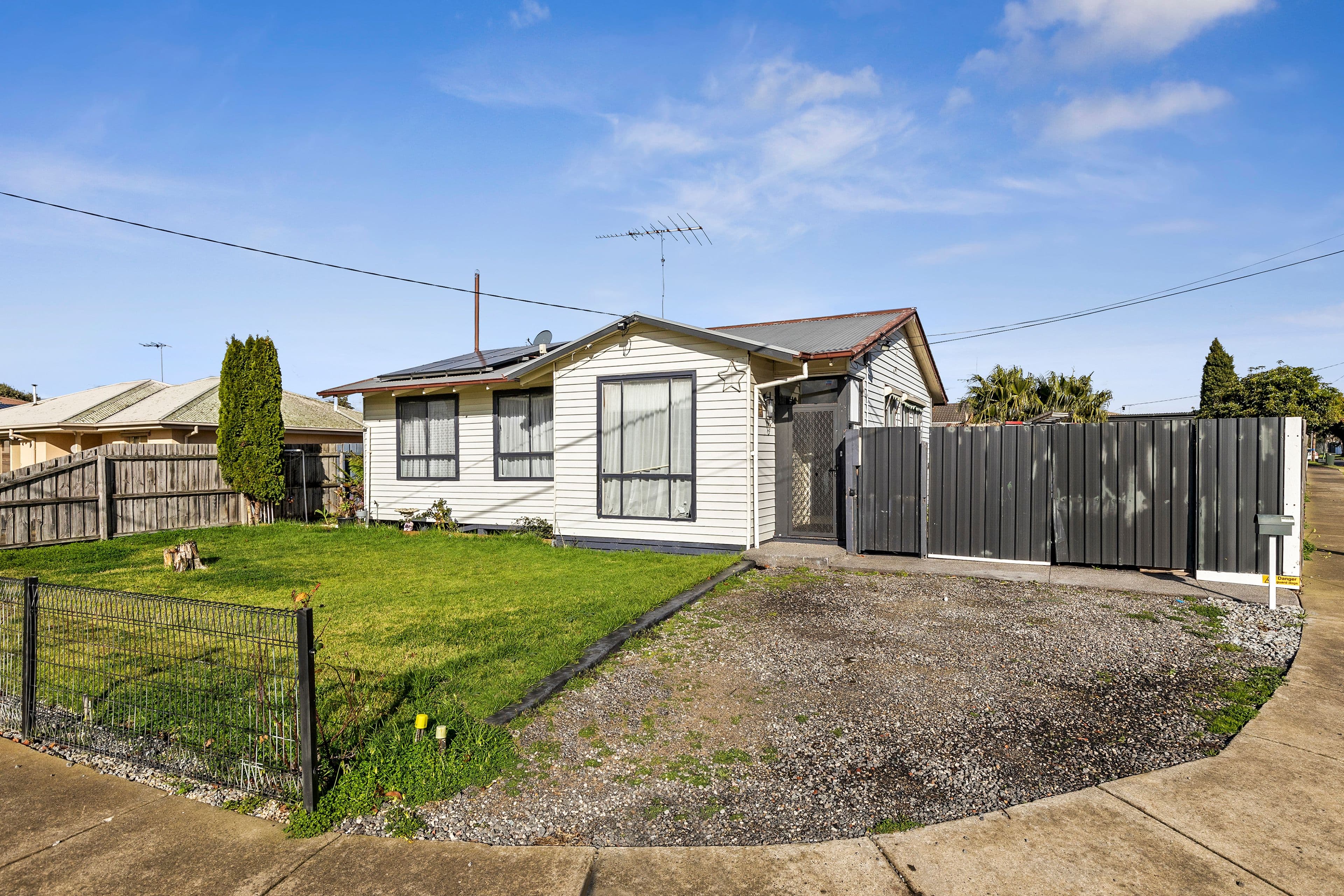 14 Gardenia Grove, Norlane VIC 3214, Norlane - Thumbnail 2