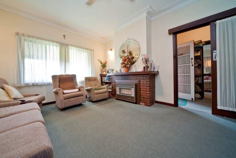 40 Hill View Terrace, ST JAMES WA 6102, St James - Thumbnail 4