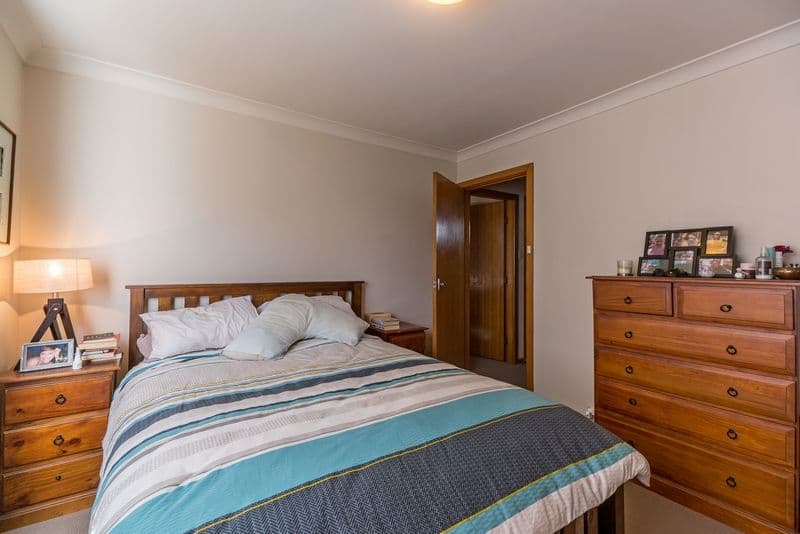 8 Morobe Place, Orange - Thumbnail 7