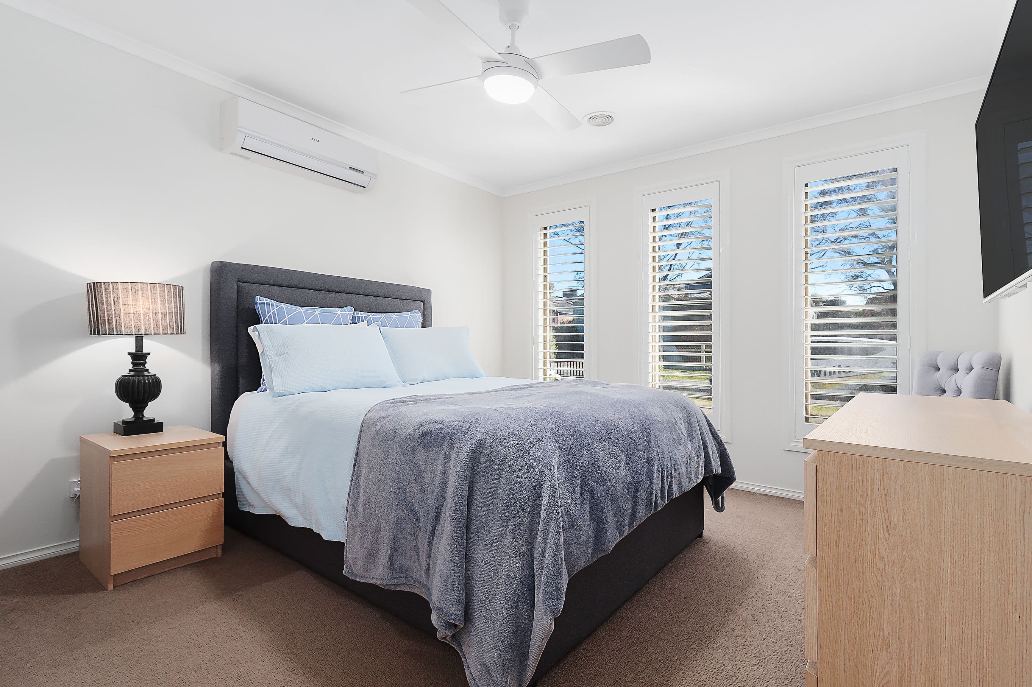 13 Killarney Crescent, Pakenham VIC 3810, Pakenham - Thumbnail 2