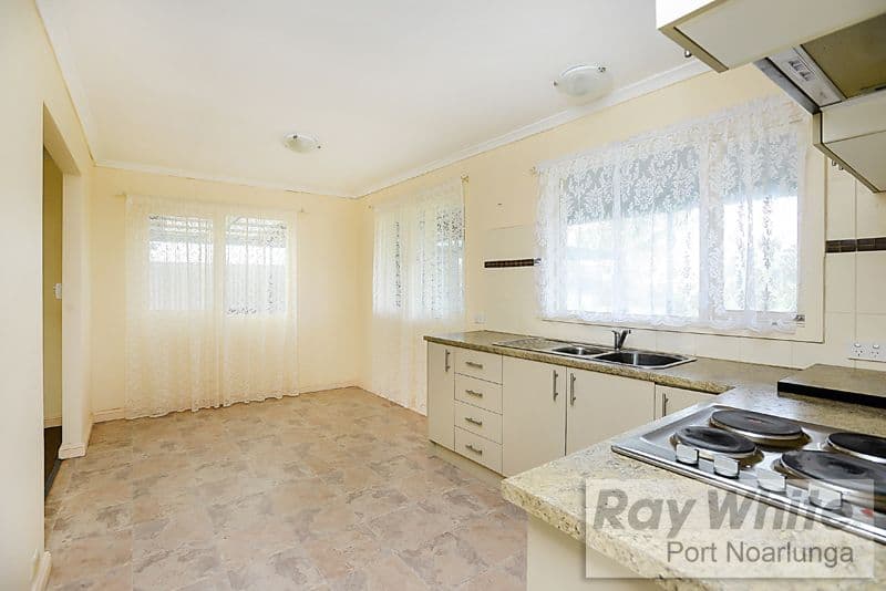 390 Honeypot Road, HUNTFIELD HEIGHTS SA 5163, Huntfield Heights - Thumbnail 7