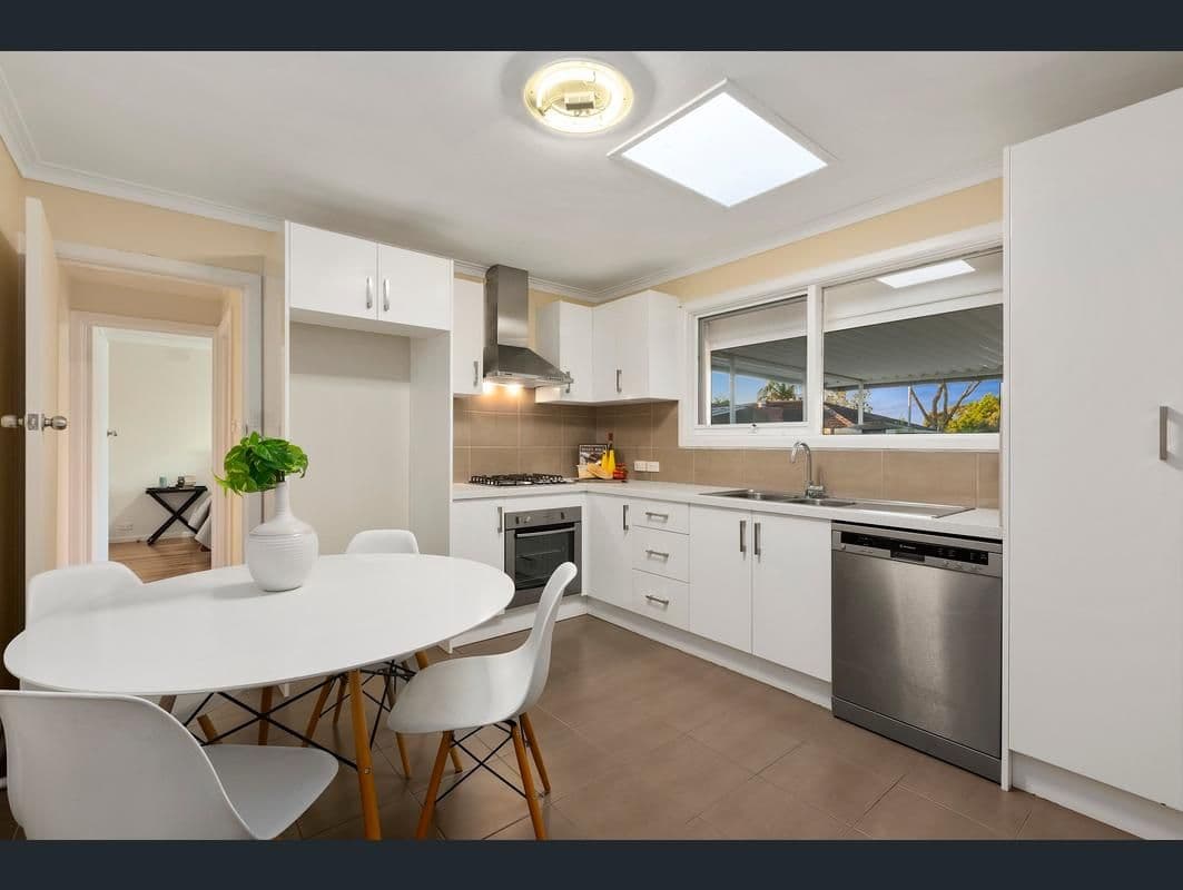 516 Grimshaw Street, Bundoora VIC 3083, Bundoora - Thumbnail 2
