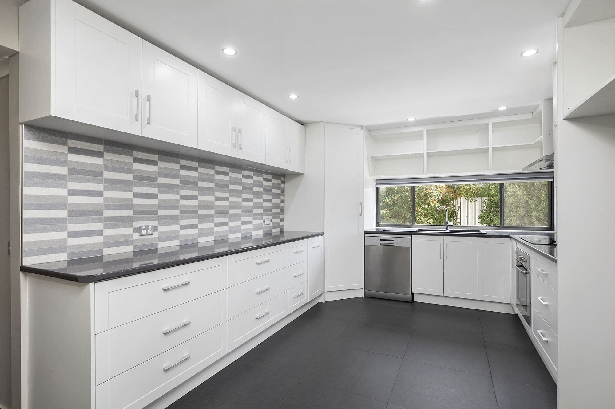 61 Elizabeth Street, Ararat VIC 3377, Ararat - Thumbnail 4