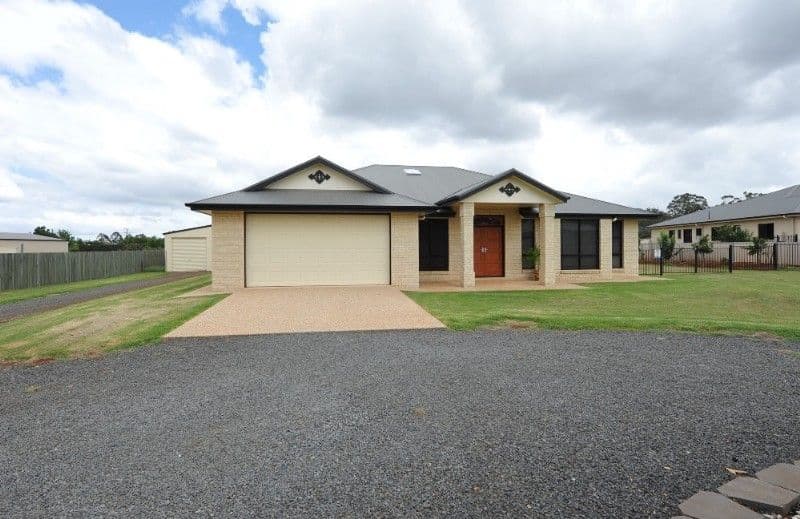 10 Powell Court, HIGHFIELDS QLD 4352, Highfields - Image 1