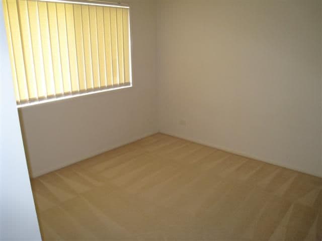 20 Calcetto Place, ARUNDEL QLD 4214, Arundel - Thumbnail 7