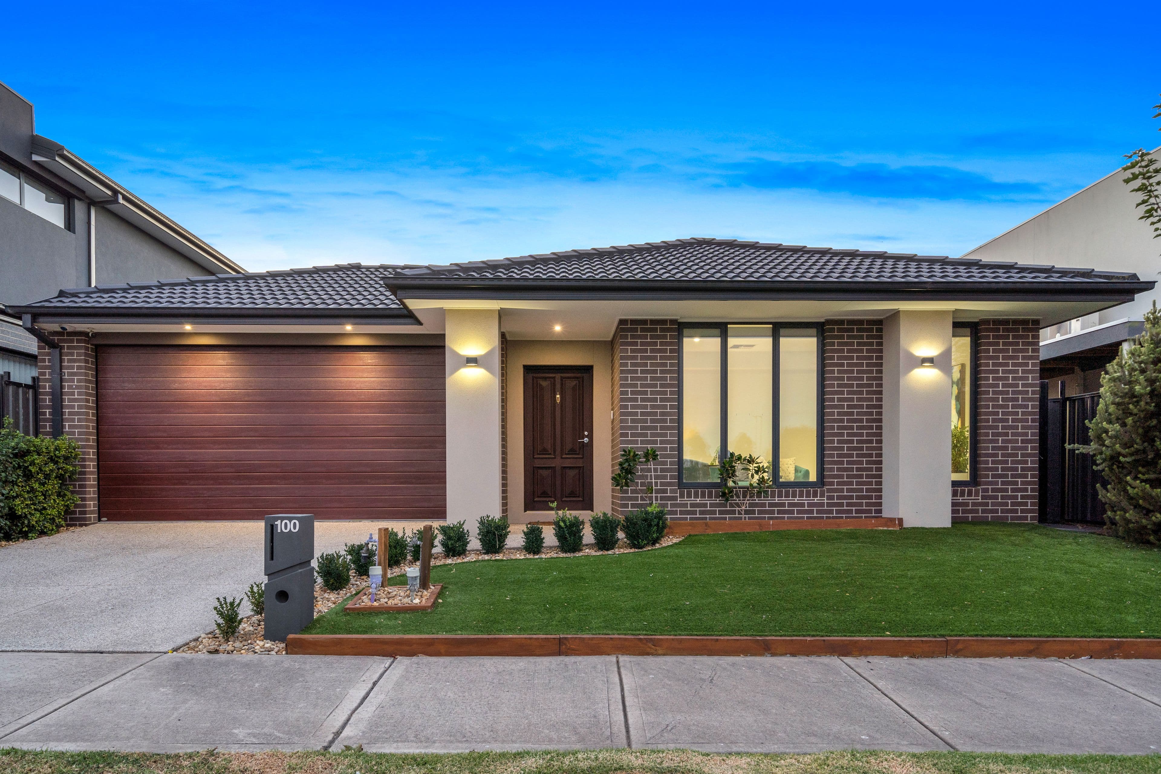100 Debonair Parade, Craigieburn VIC 3064, Craigieburn - Image 1