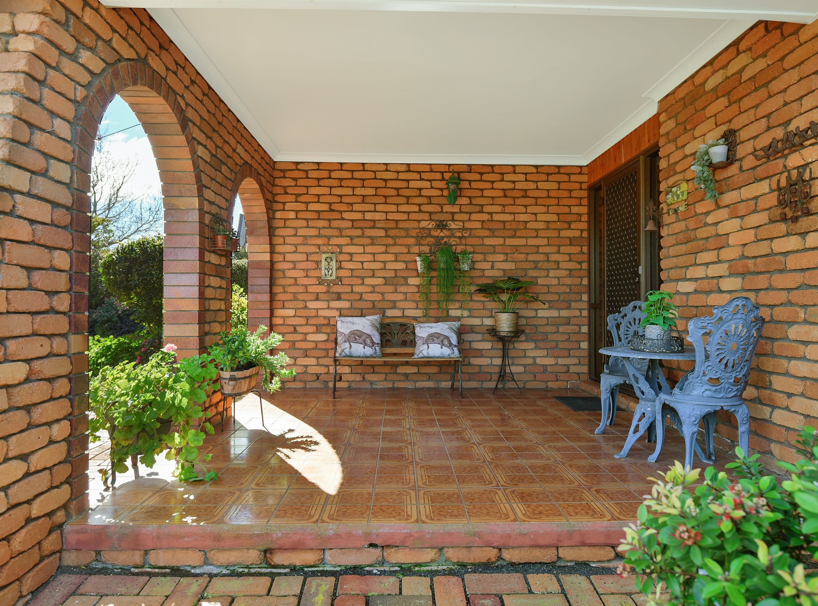 10 Lotus Crescent, Centenary Heights QLD 4350, Centenary Heights - Thumbnail 2
