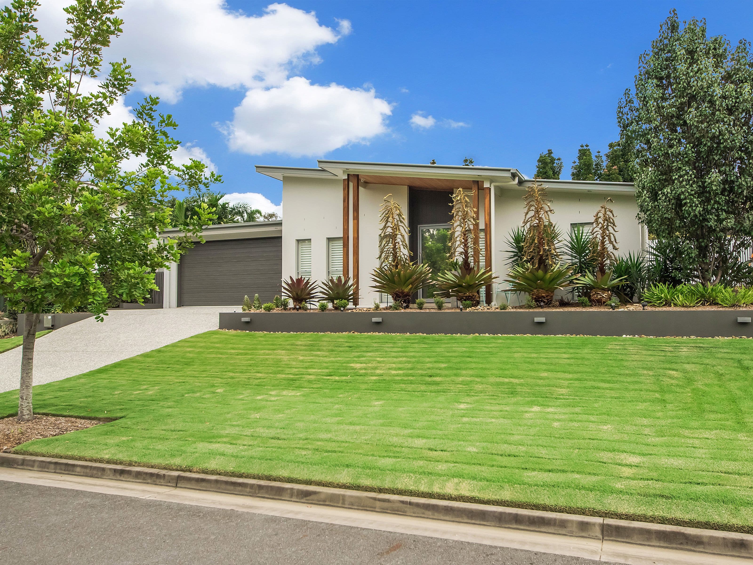 8 Greenview Drive, Upper Coomera QLD 4209, Upper Coomera - Image 1