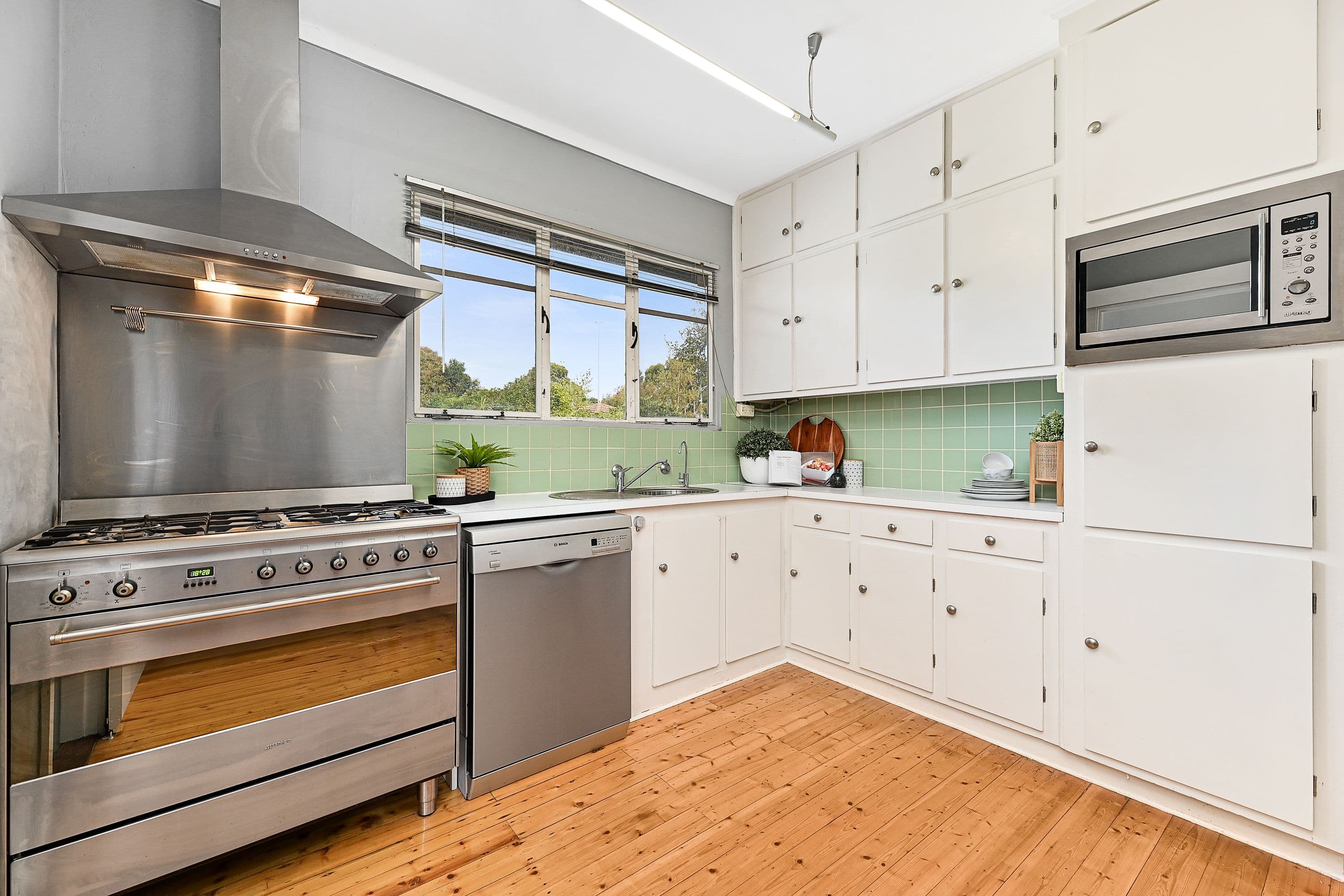 6 Railway Parade South, Chadstone VIC 3148, Chadstone - Thumbnail 4