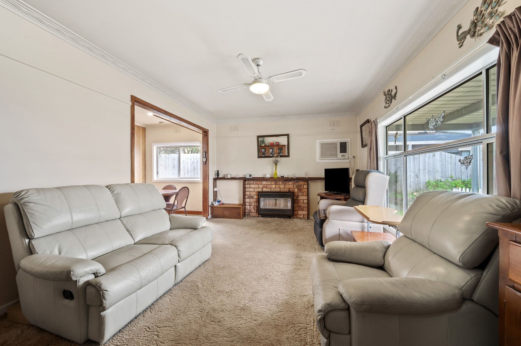 19 Gracehill Avenue, Burwood VIC 3125, Burwood - Thumbnail 3