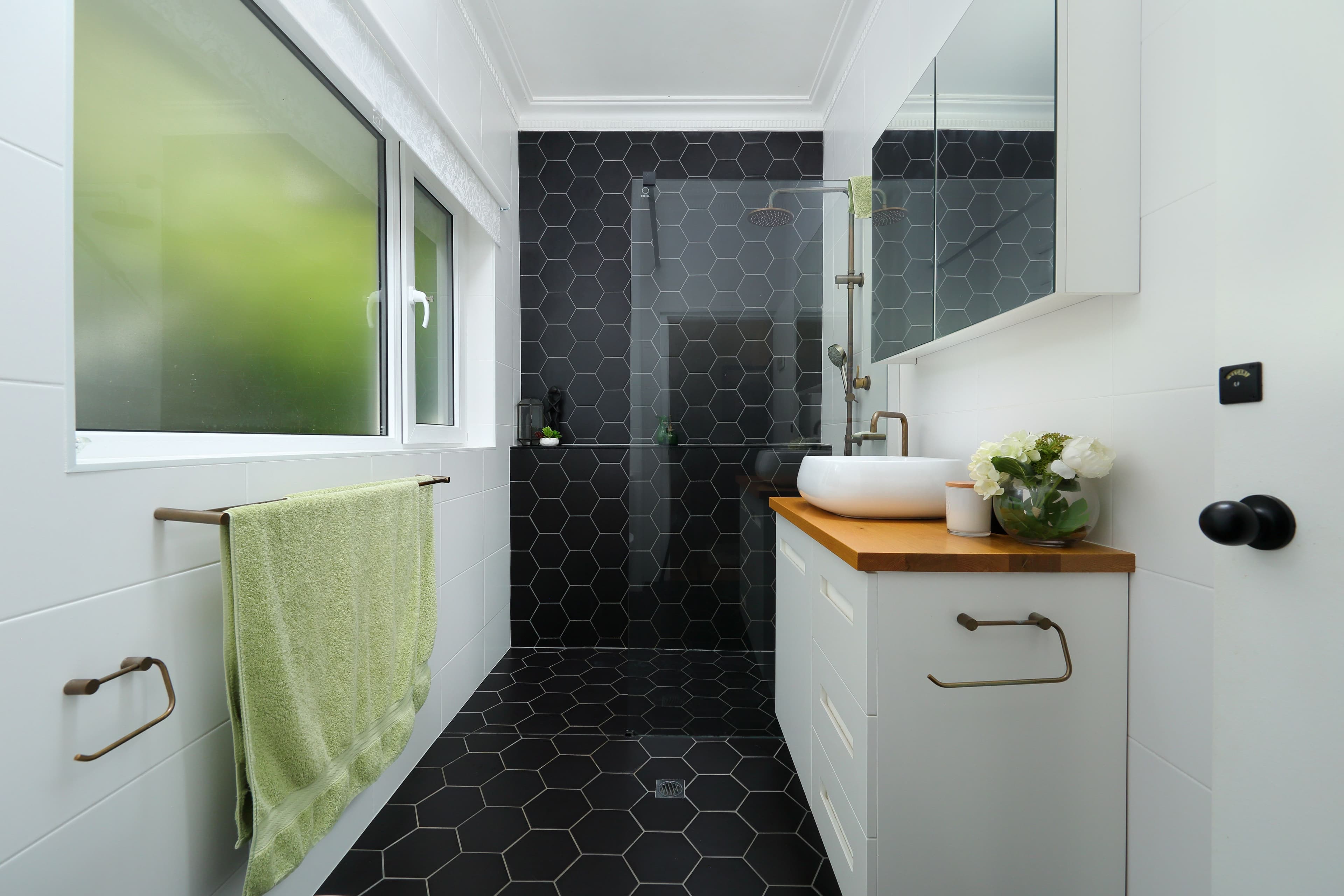 141 Letitia Street (entry via Algernon Street), Oatley NSW 2223, Oatley - Thumbnail 5