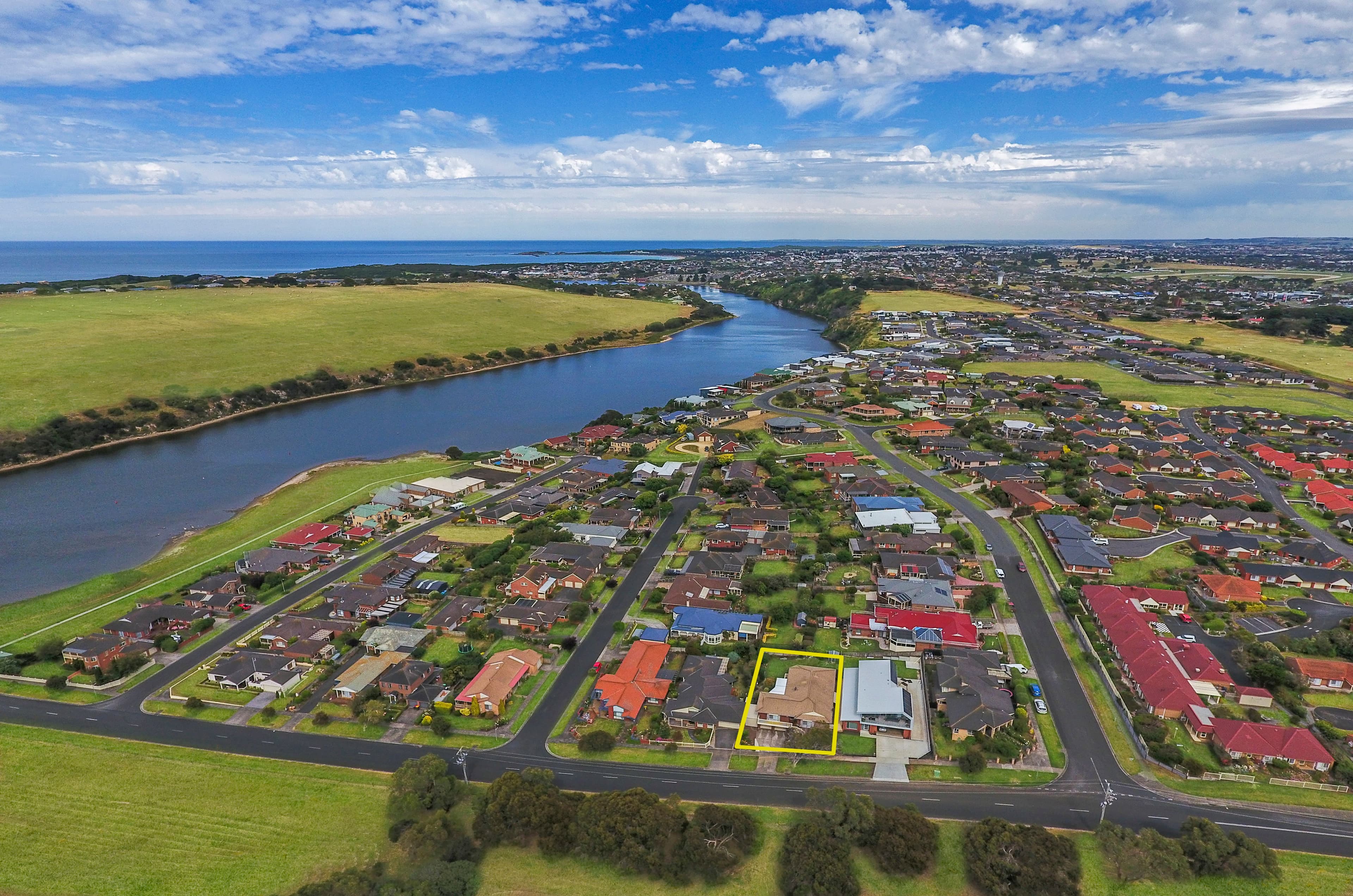15 Mahoneys Road, Warrnambool VIC 3280, Warrnambool - Thumbnail 2