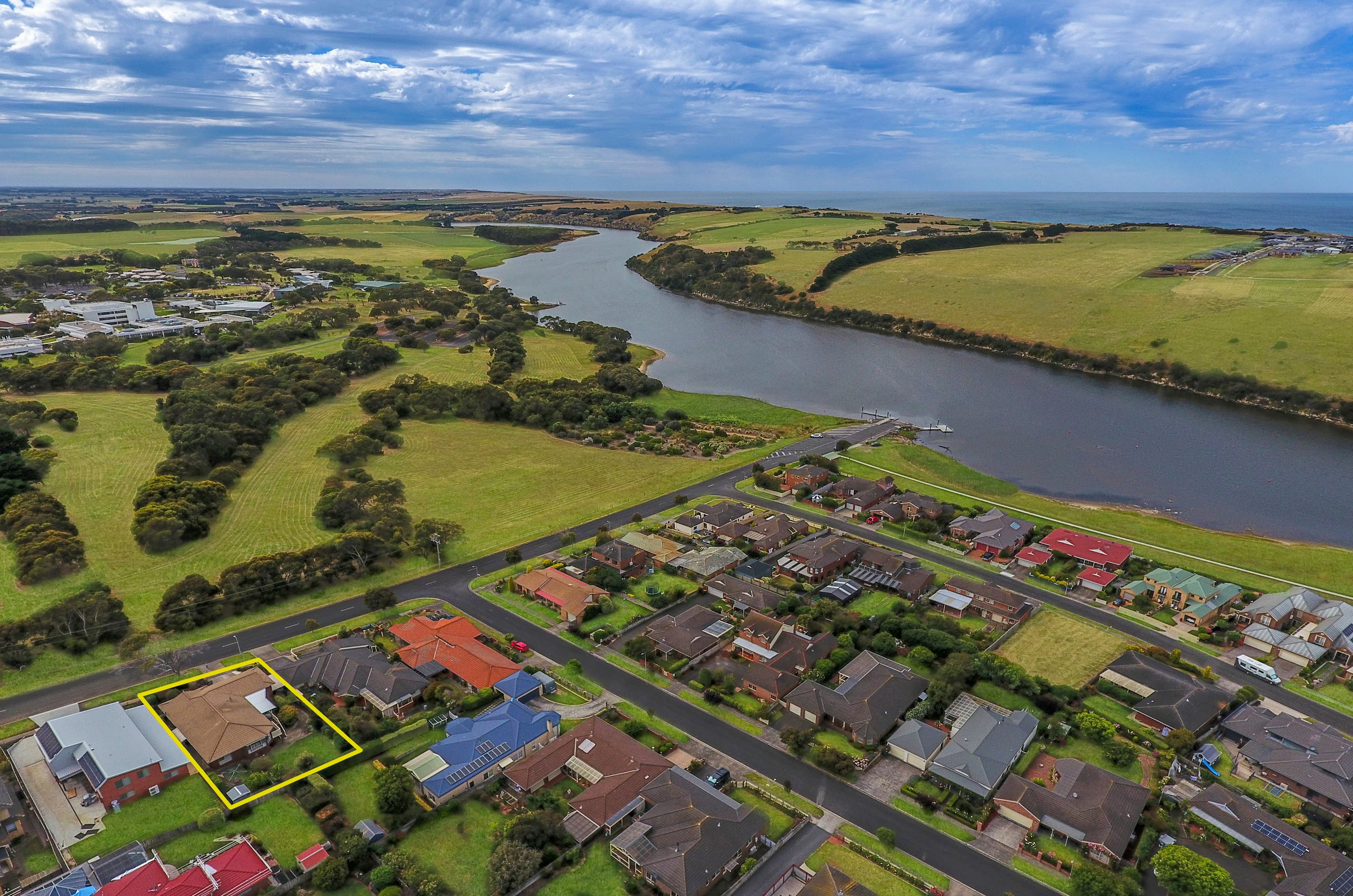 15 Mahoneys Road, Warrnambool VIC 3280, Warrnambool - Thumbnail 3
