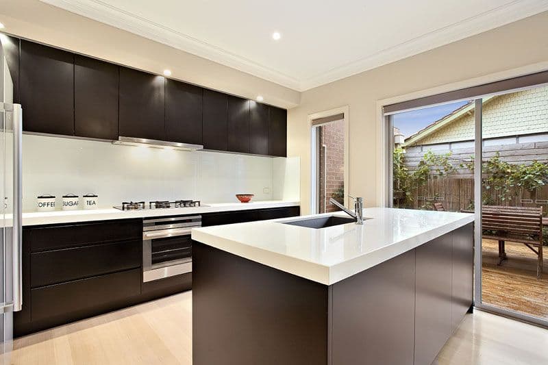 17 Sussex Street, PRESTON VIC 3072, Preston - Thumbnail 2