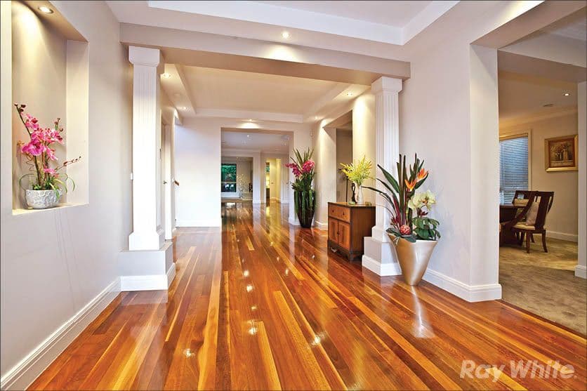 8 Shirley Avenue, Glen Waverley VIC 3150, Glen Waverley - Thumbnail 2