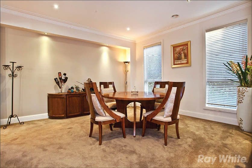 8 Shirley Avenue, Glen Waverley VIC 3150, Glen Waverley - Thumbnail 6