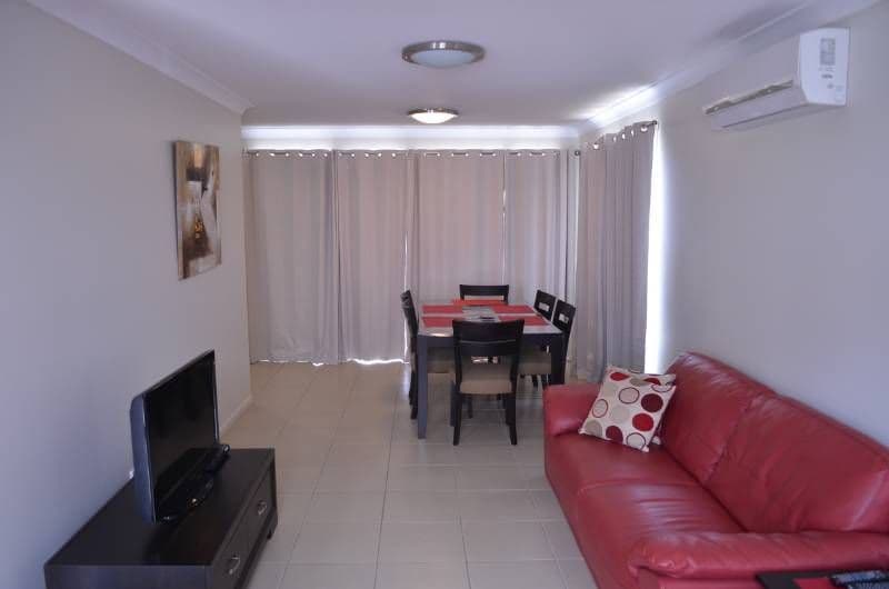 18 McCann Street, SOUTH GLADSTONE QLD 4680, South Gladstone - Thumbnail 4