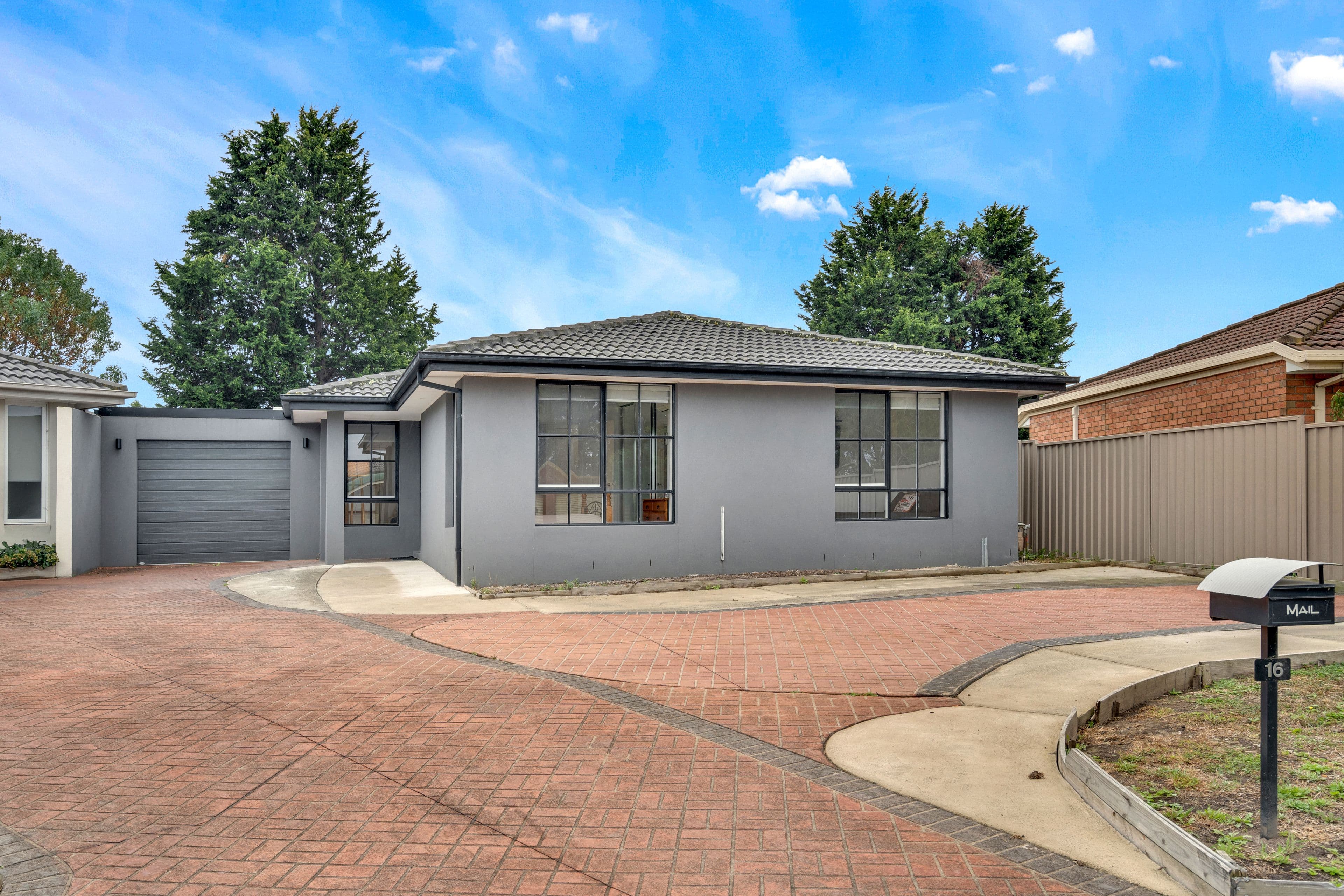 16 Manningtree Parade, Craigieburn VIC 3064, Craigieburn - Thumbnail 2
