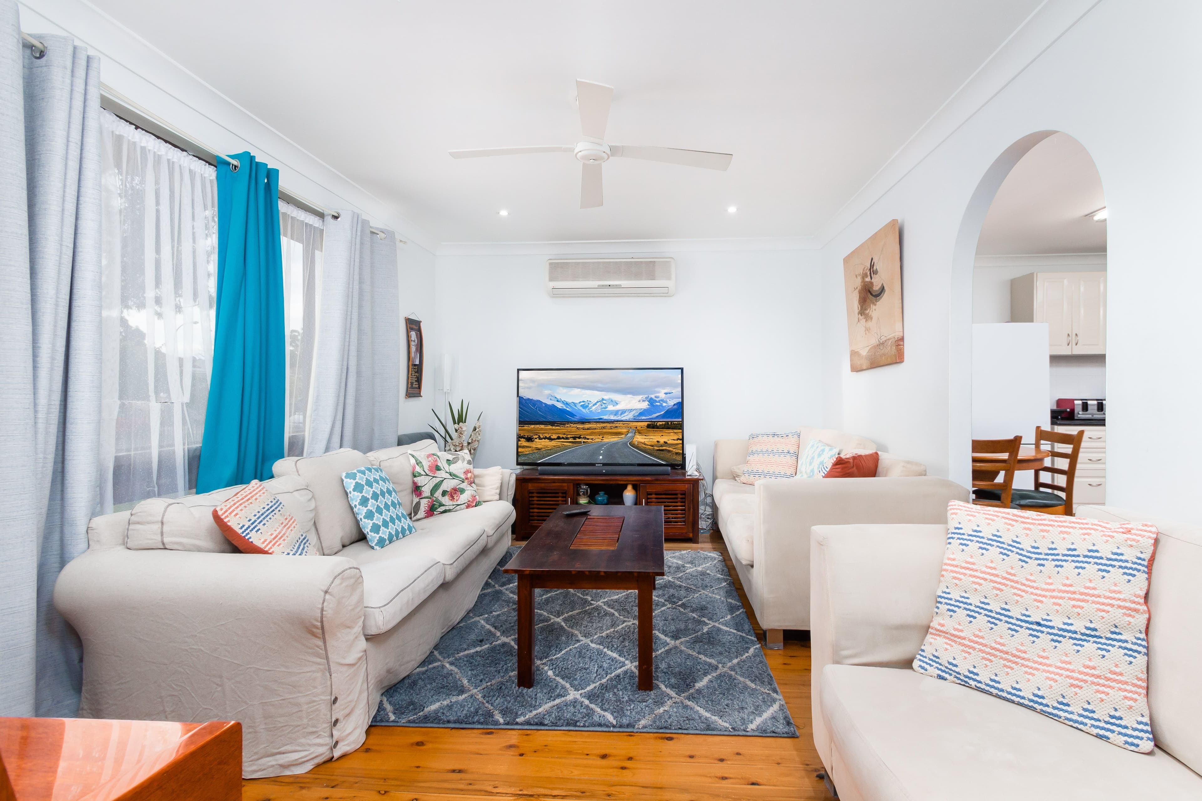 8 Mallory Street, Dean Park - Thumbnail 2