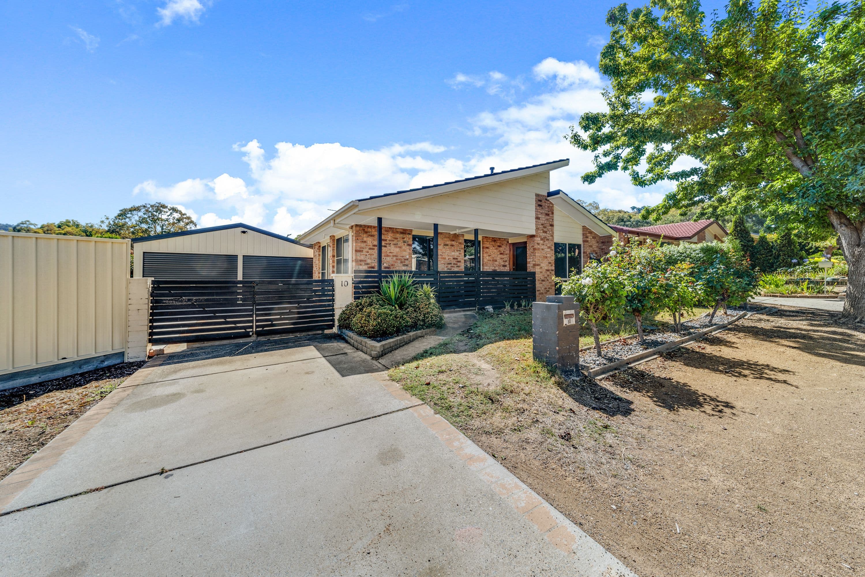 10 Mathews Place, Banks ACT 2906, Banks - Thumbnail 2