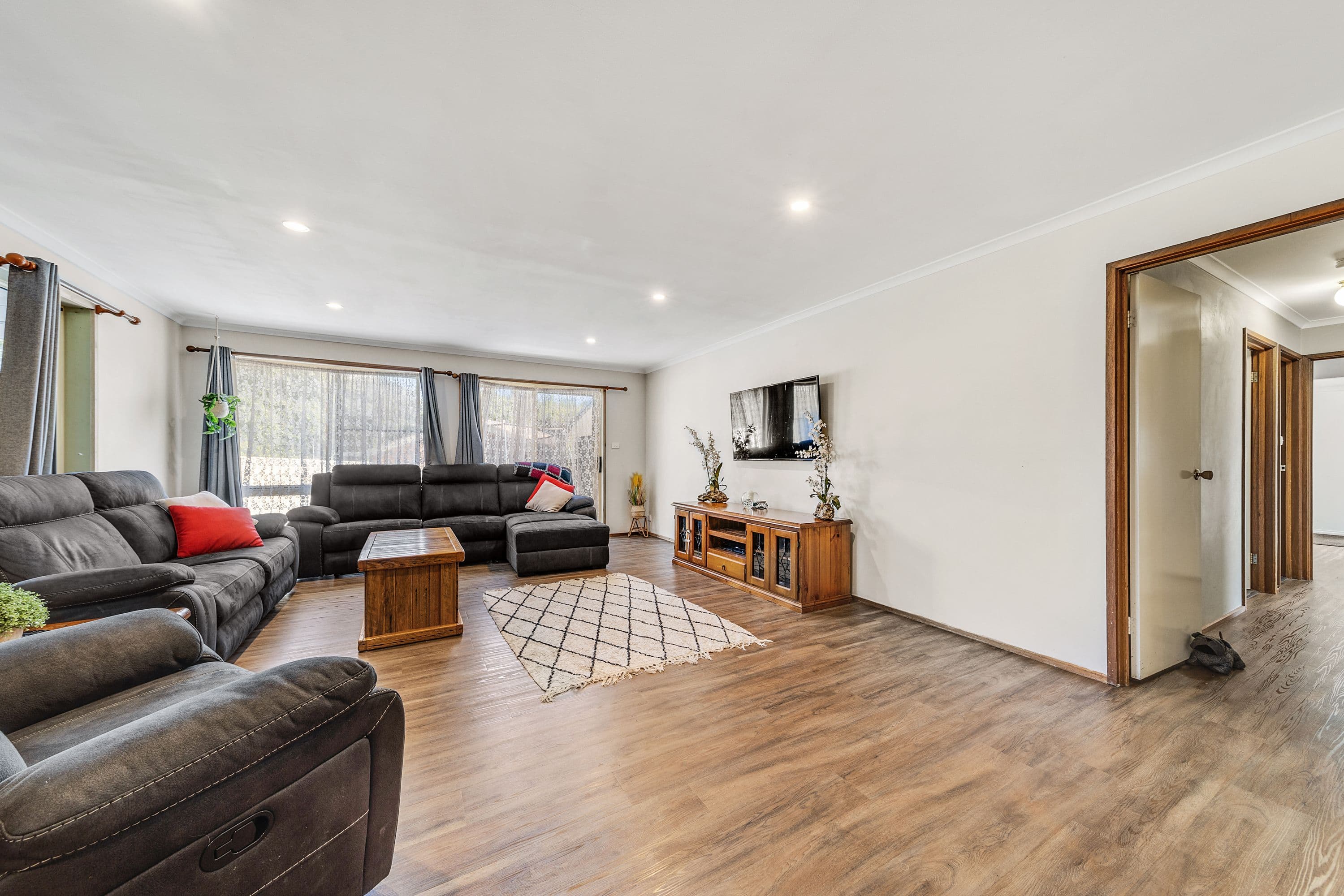 10 Mathews Place, Banks ACT 2906, Banks - Thumbnail 4