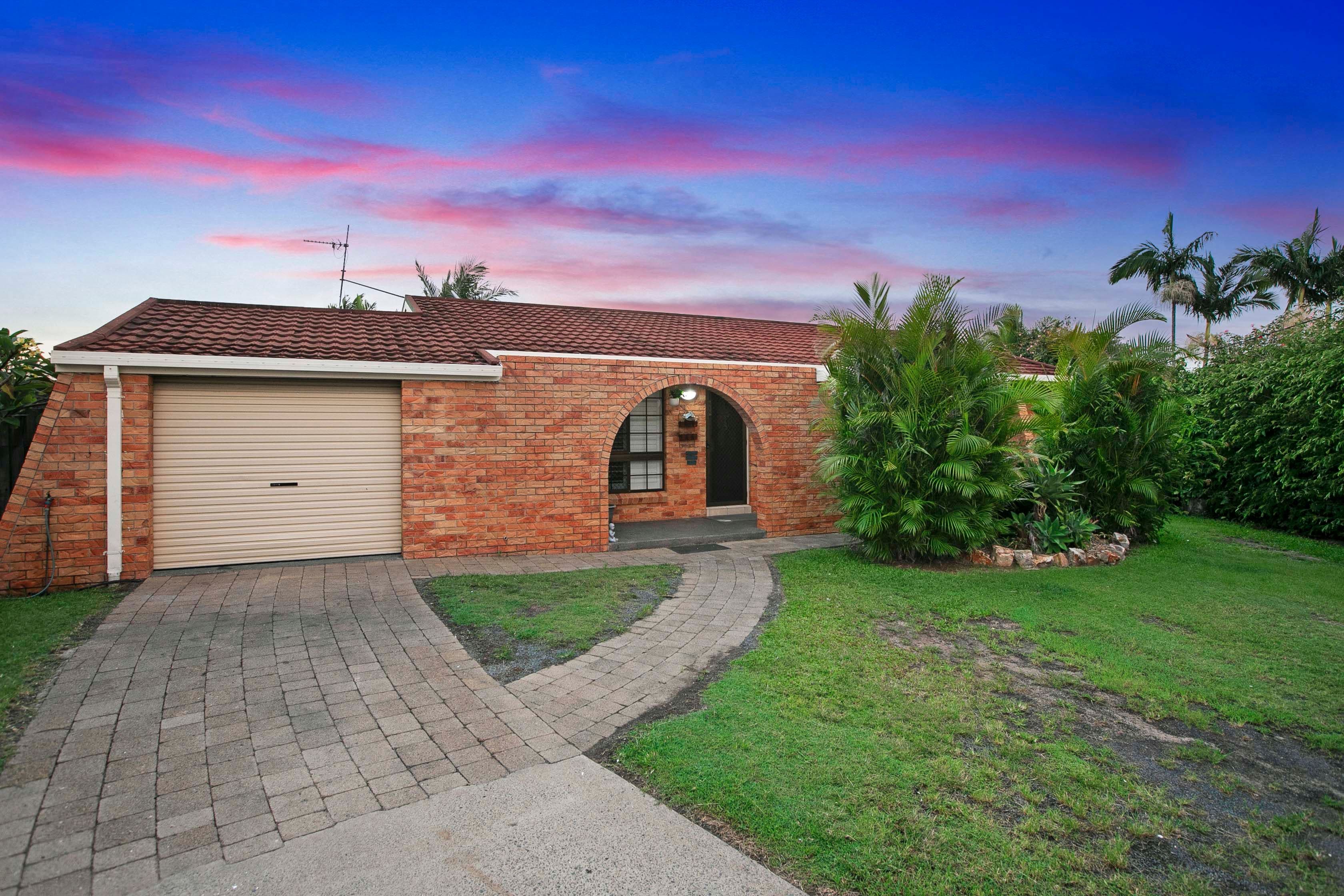 11 Hillrise Court, Pialba QLD 4655, Pialba - Image 1