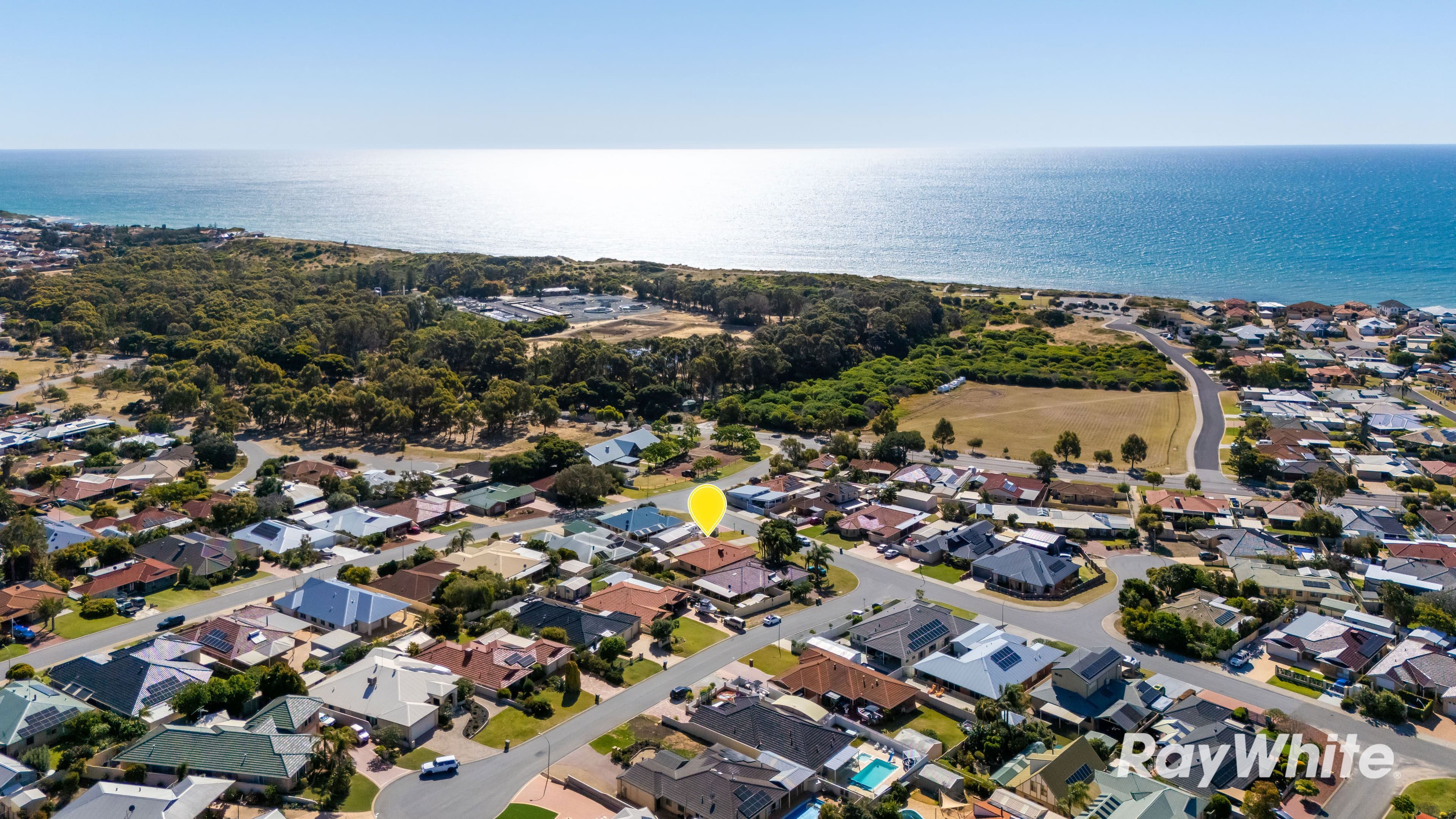 26 Kingfisher Drive, Halls Head WA 6210, Halls Head - Image 1