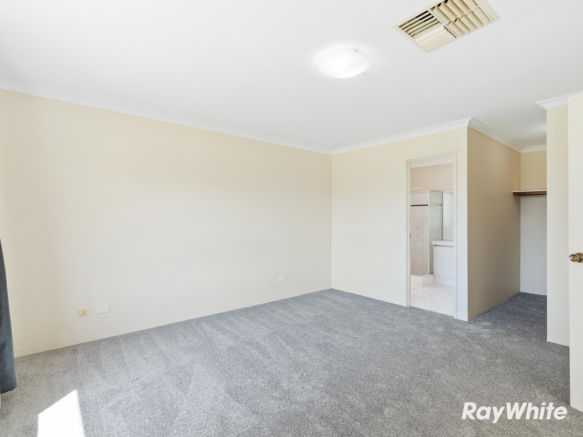 26 Kingfisher Drive, Halls Head WA 6210, Halls Head - Thumbnail 6