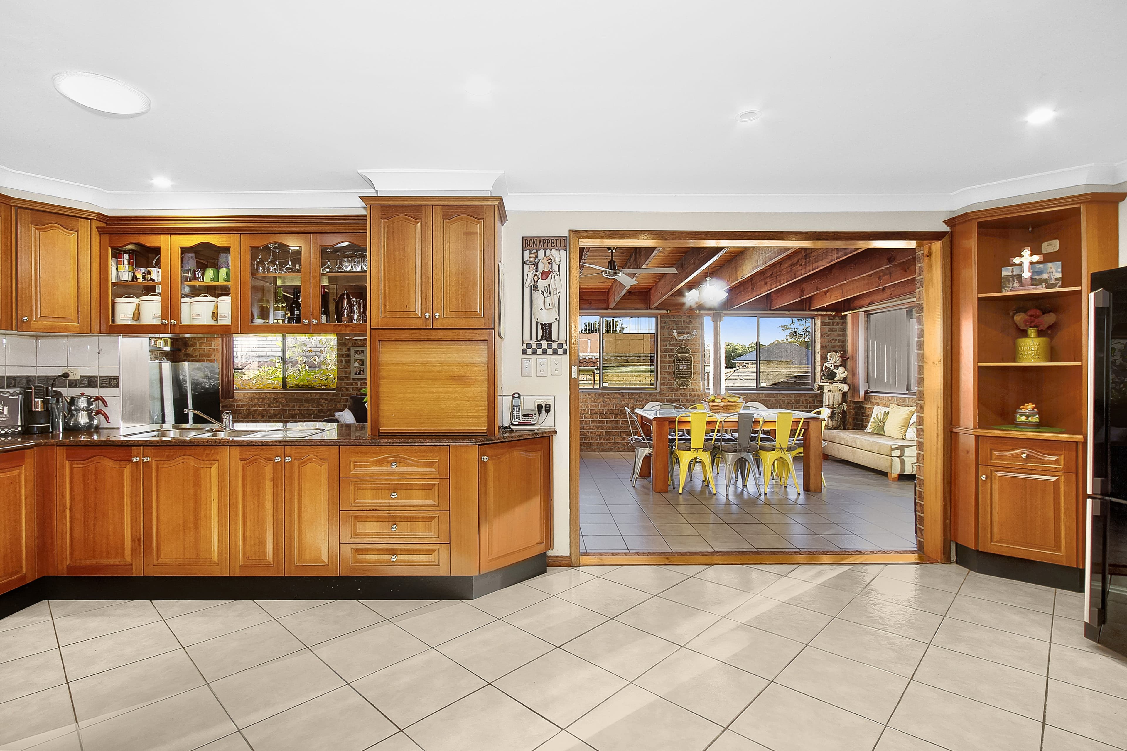 33 Castlereagh Street, Bossley Park - Thumbnail 2