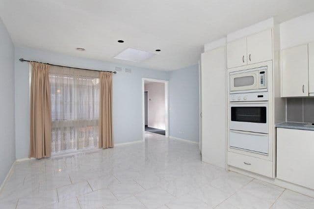 27 Canberra Avenue, HOPPERS CROSSING VIC 3029, Hoppers Crossing - Thumbnail 7