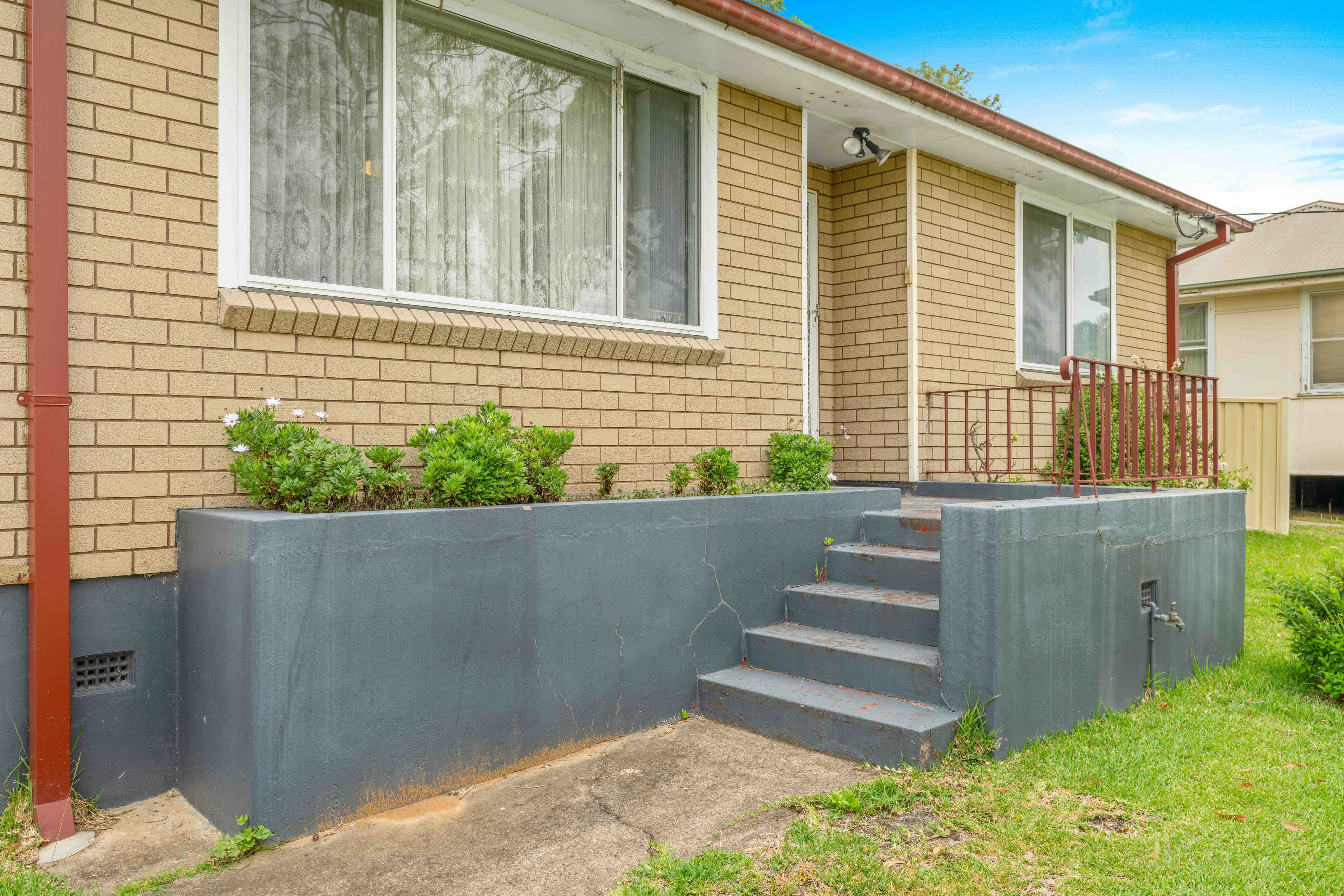 32 Young Avenue, Nowra NSW 2541, Nowra - Thumbnail 2