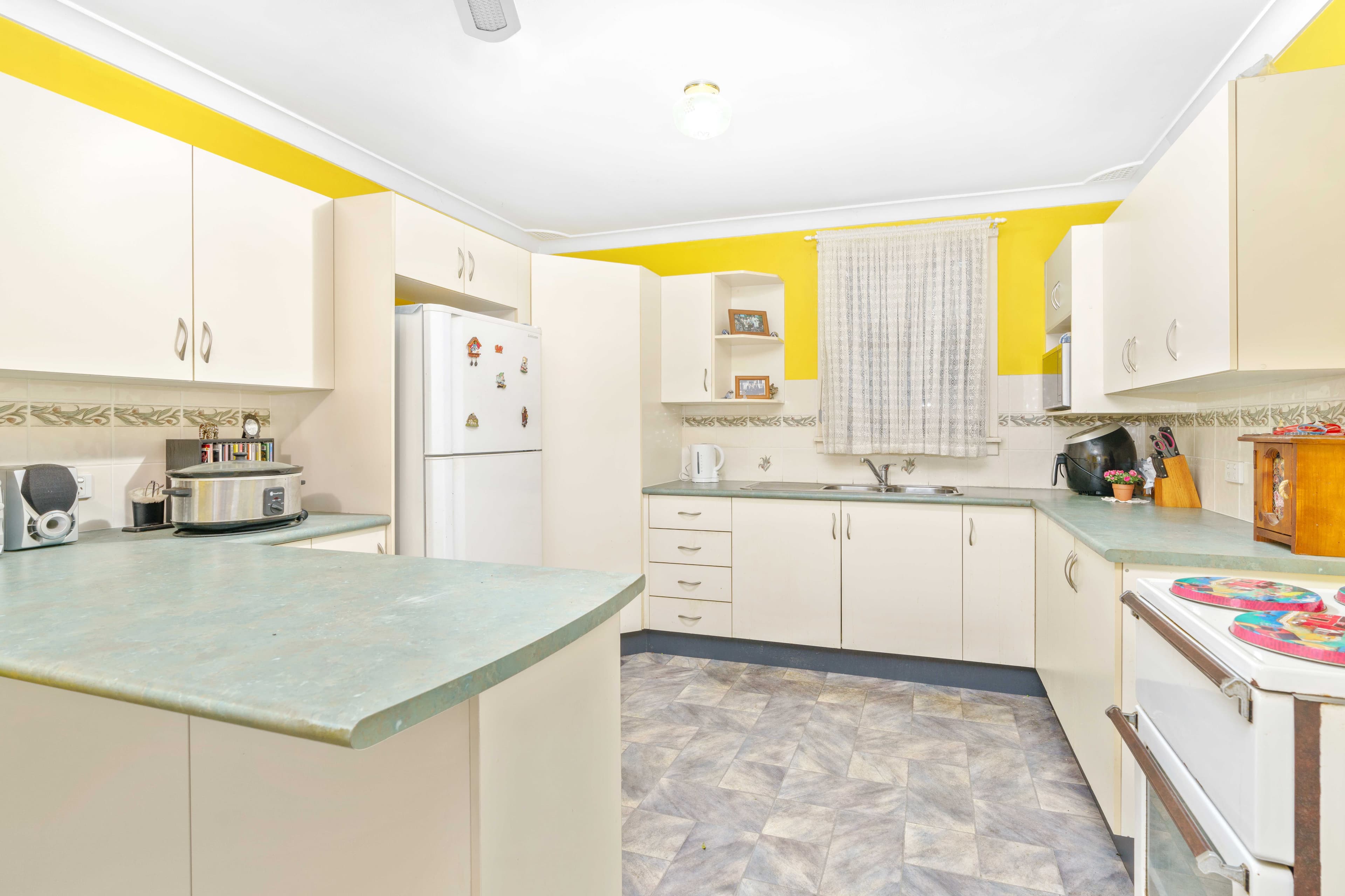 32 Young Avenue, Nowra NSW 2541, Nowra - Thumbnail 4