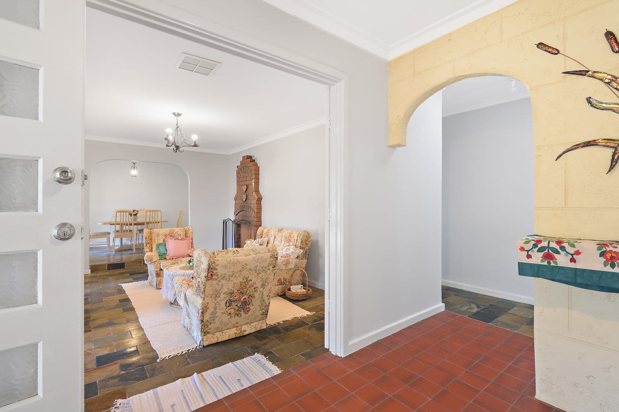 52 Glyndebourne Avenue, Thornlie WA 6108, Thornlie - Thumbnail 3