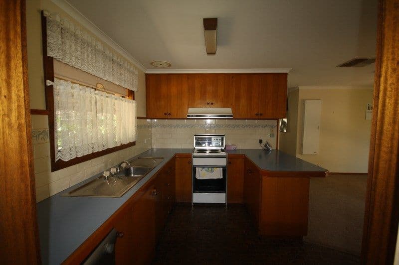 5 Lindsay Street, Rochester VIC 3561, Rochester - Thumbnail 4