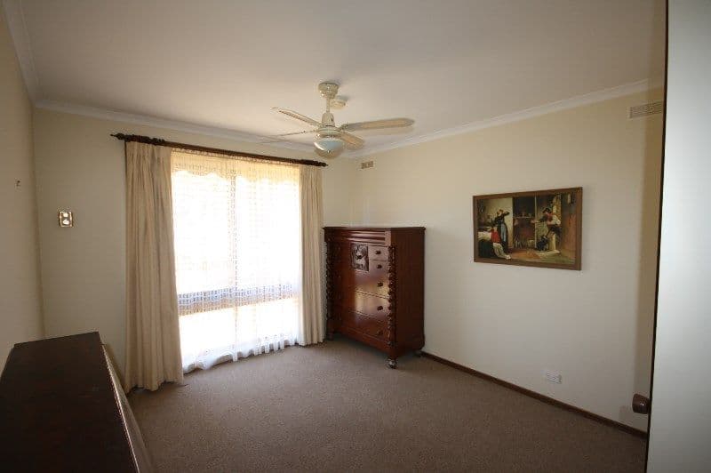 5 Lindsay Street, Rochester VIC 3561, Rochester - Thumbnail 8